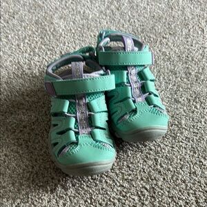 Cat & Jack Green and Purple Sandals with Velcro Straps New With No Tag